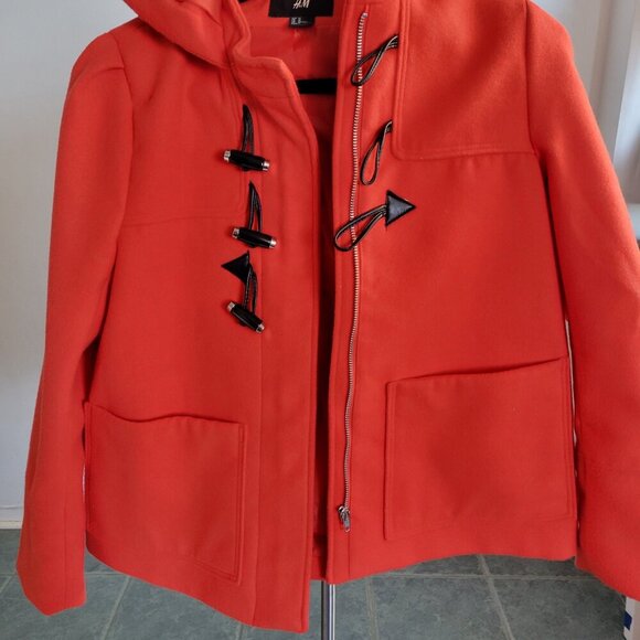 H&M Women's Hooded Red/Orange Short Women’s Zip Up Jacket – Size US 10 - Picture 6 of 16